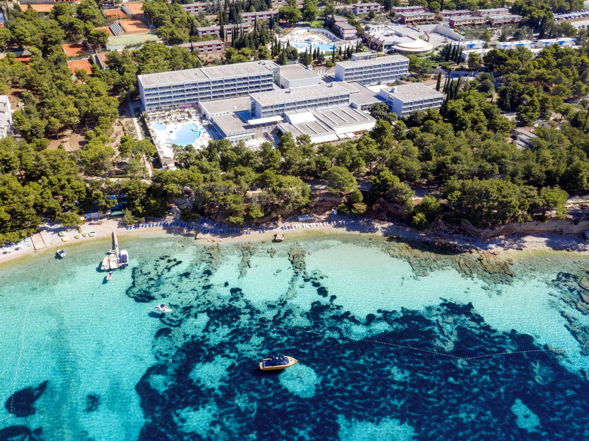 Bluesun Hotel Elaphusa Bol Dış mekan fotoğraf